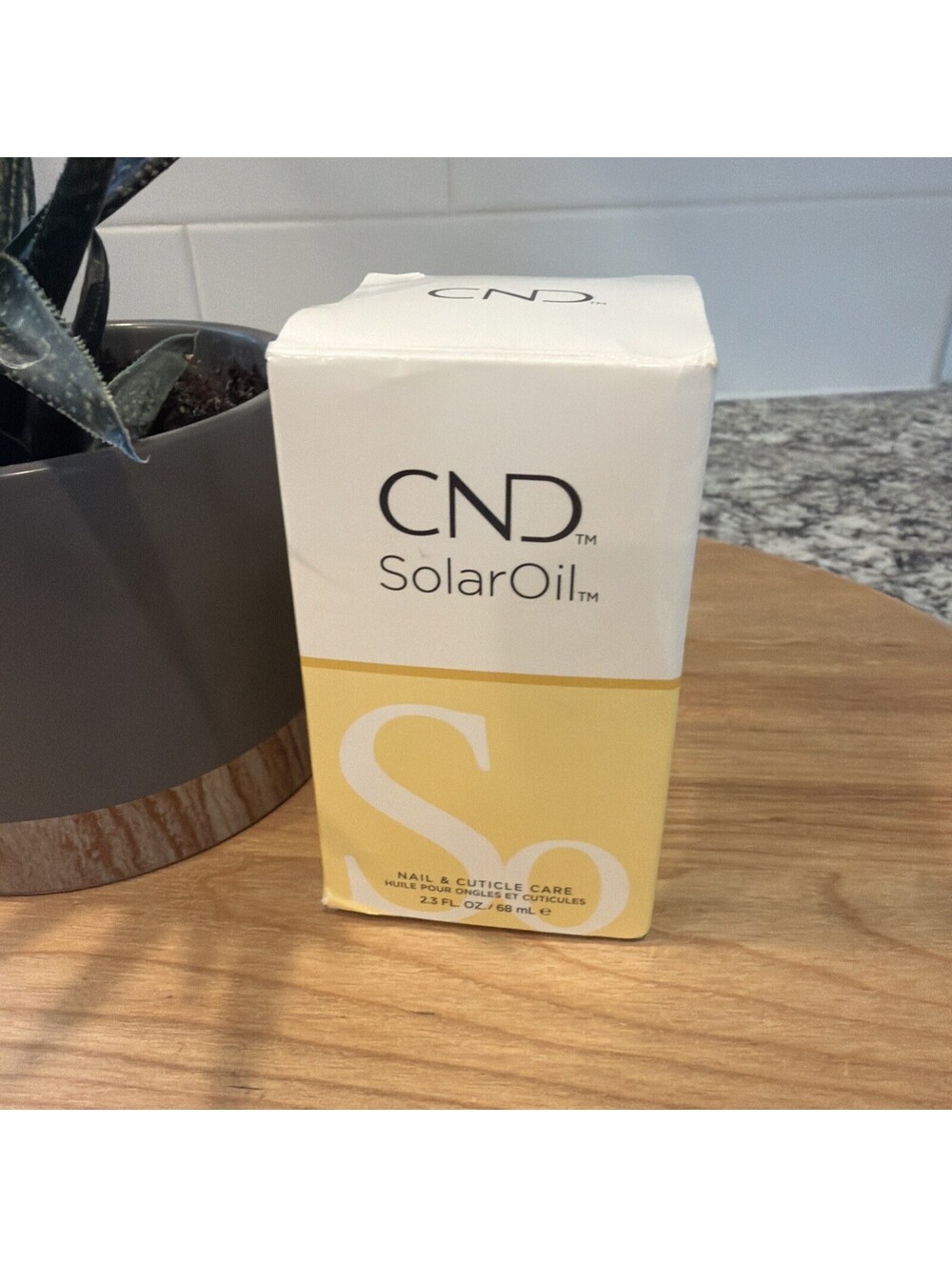 CND Essentials SOLAR OIL 2.3 oz Nail Cuticle Conditioner Polish Treatment Salon